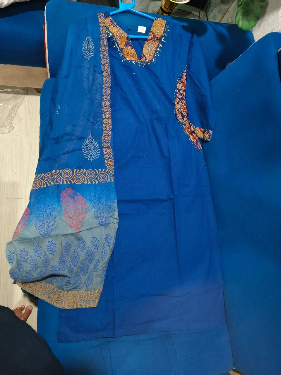 Blue Embroidered Kurti Set view 2