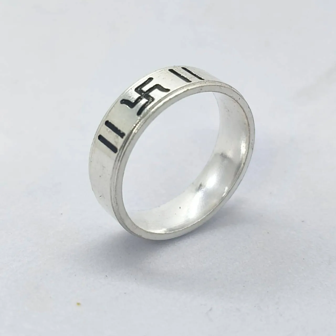 Silver Band view 3