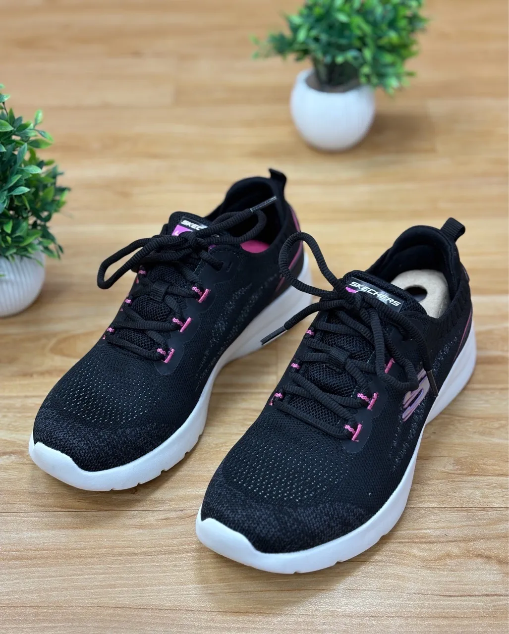 .Skechers Sneakers view 4