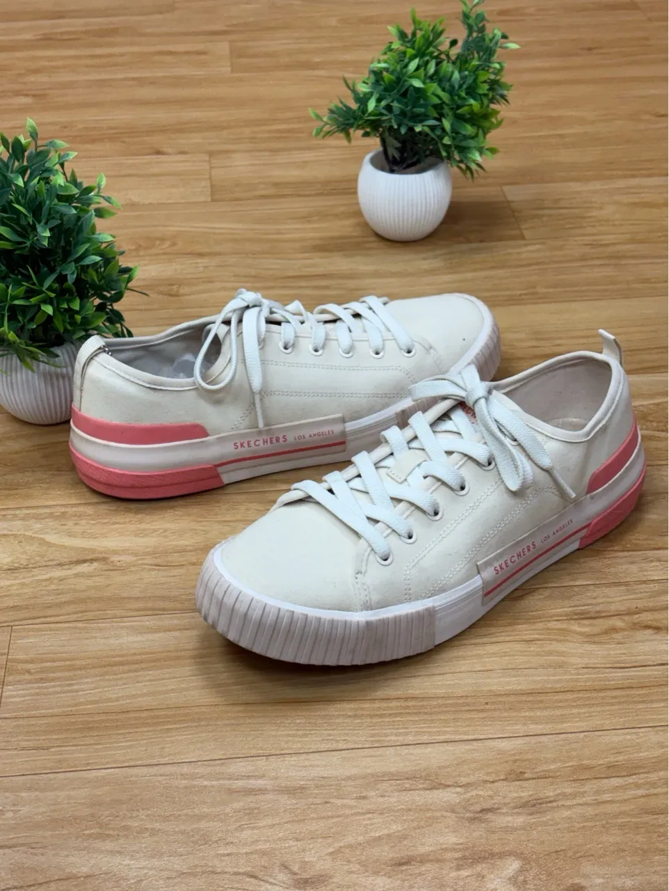 Skechers .Sneakers view 4