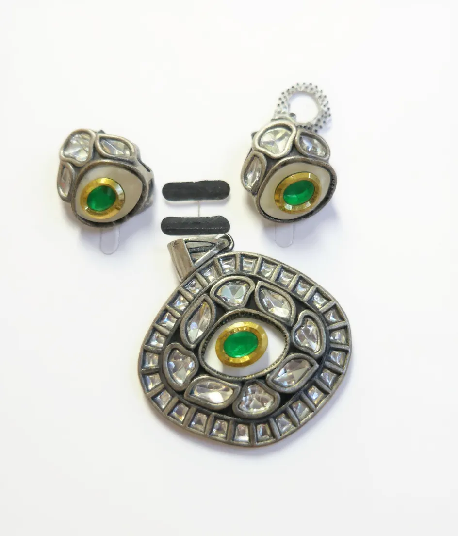 Sterling Silver Kundan Pendal Set view 2