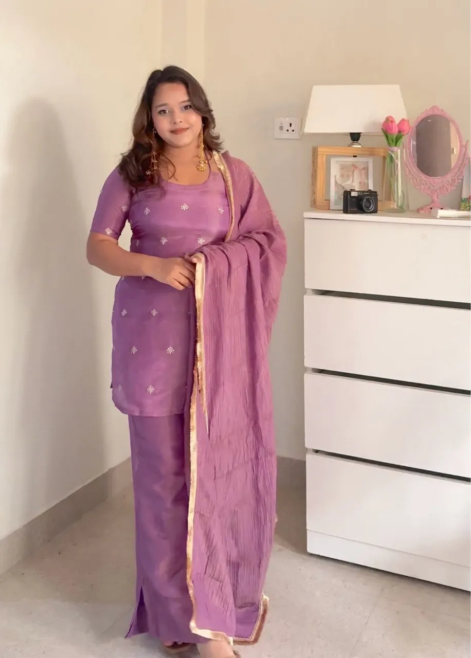 ‘Gulnoor’- Purple