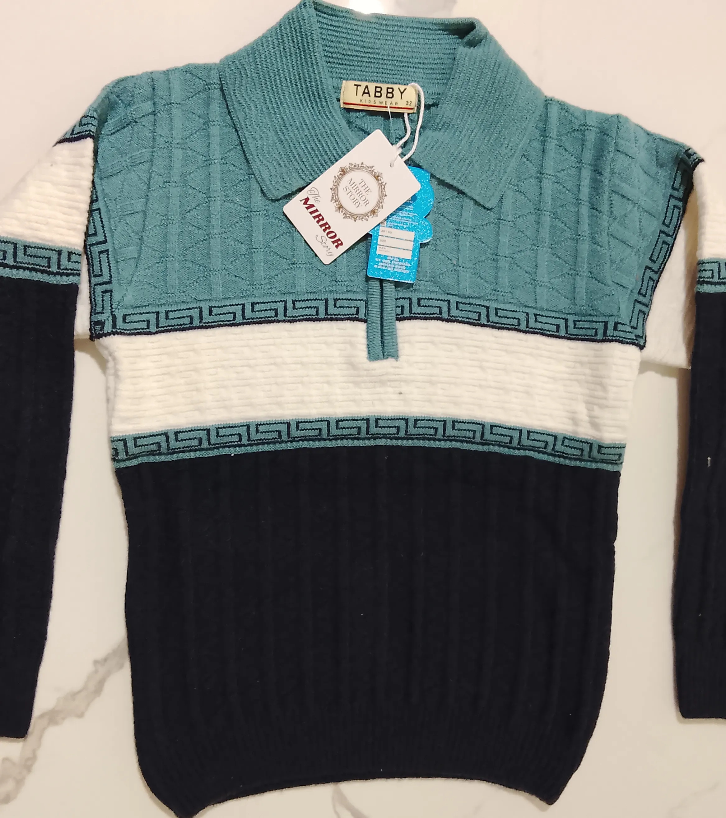 The Mirror Story Pullover 443 view 3