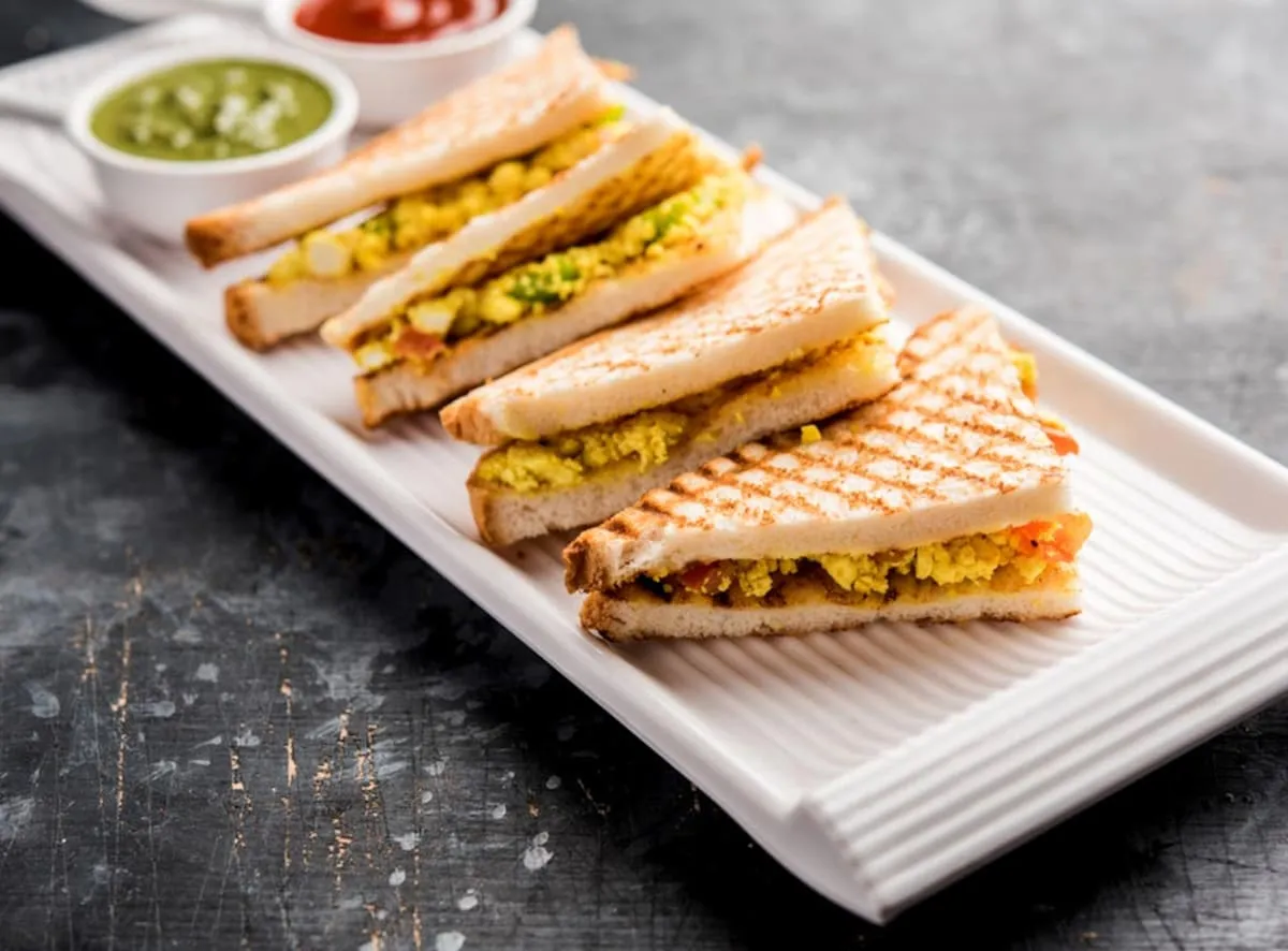 Paneer Tikka Sandwich view 2