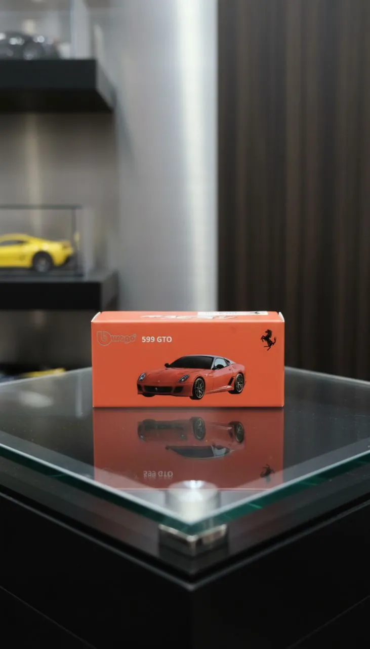 Bburago 599 GTO view 3