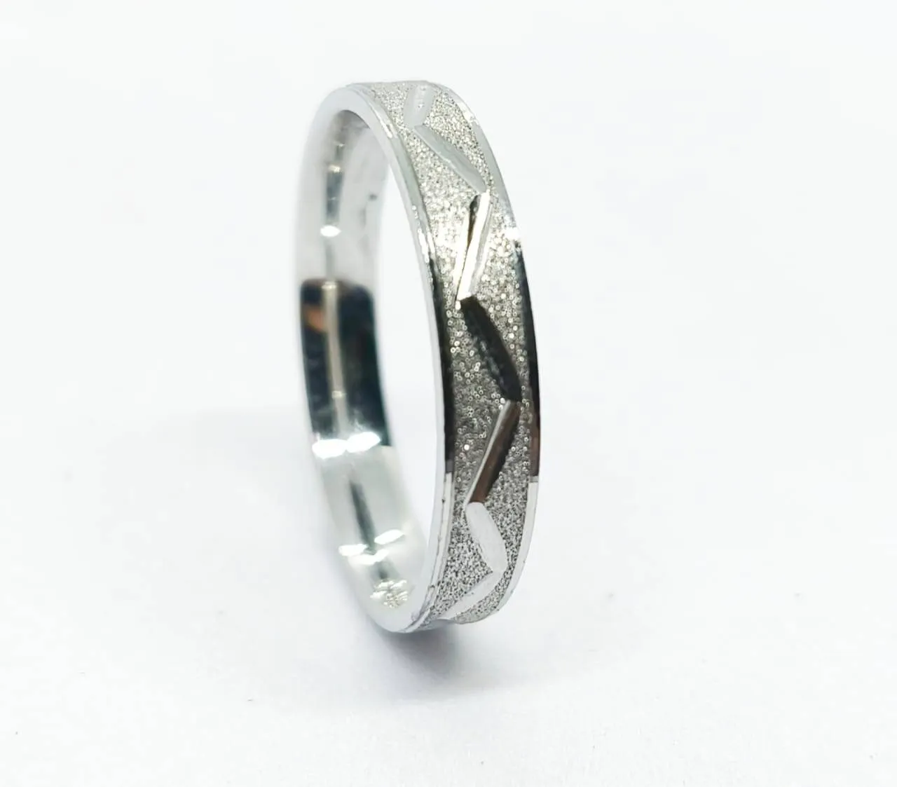 Silver Chevron Band (AVSLR-20) view 4