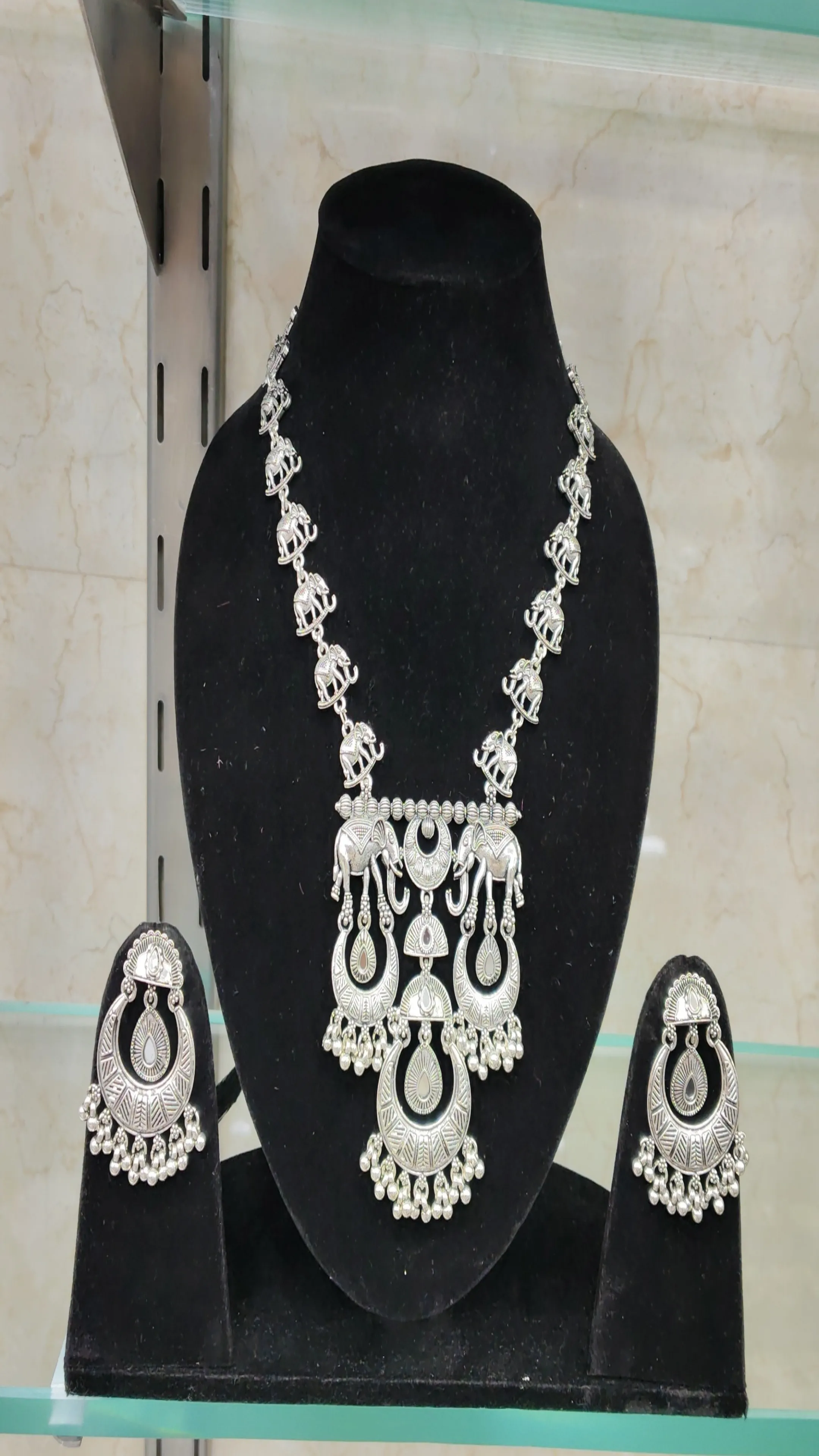 Oxidised Silver Necklace and Earrings Set view 2