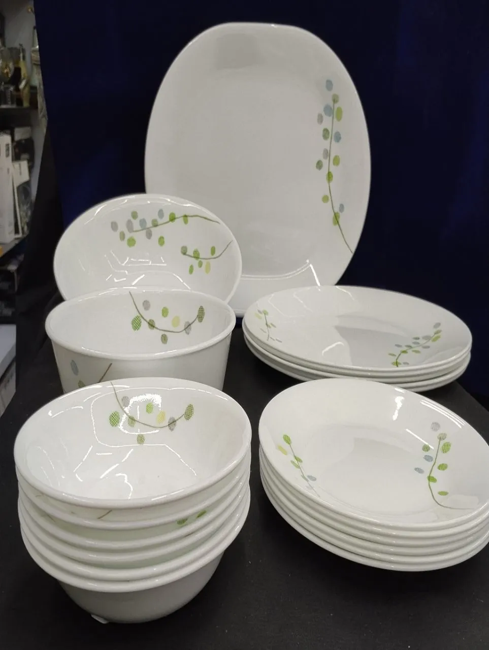 Floral Ceramic Dinnerware Set Corelle view 2