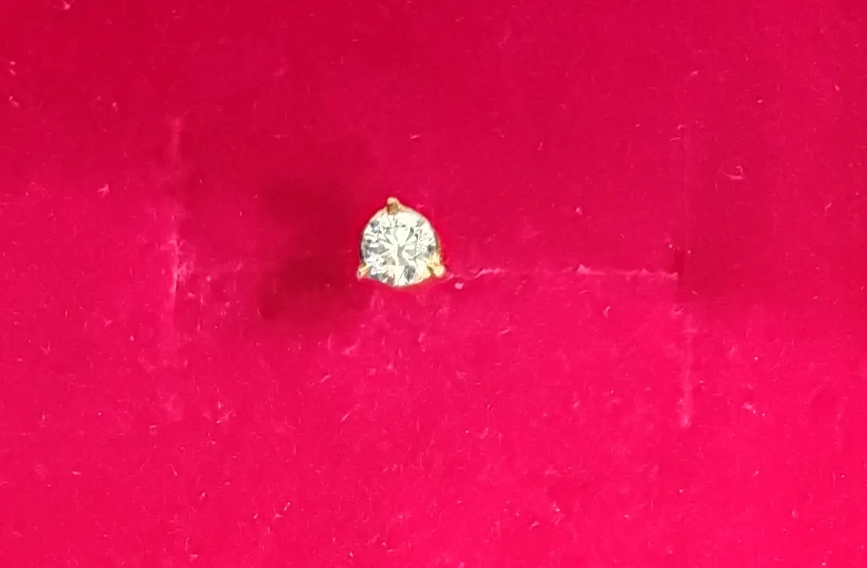 Diamond Nose Pin view 2