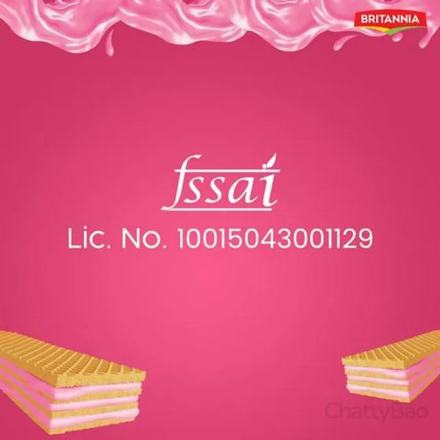 Britannia Treat Creme Wafers - Strawberry 55 g view 4