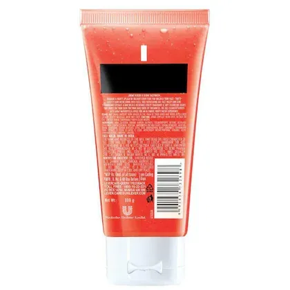 Lakme Blush & Glow Strawberry Blast Face Wash 100 g view 2