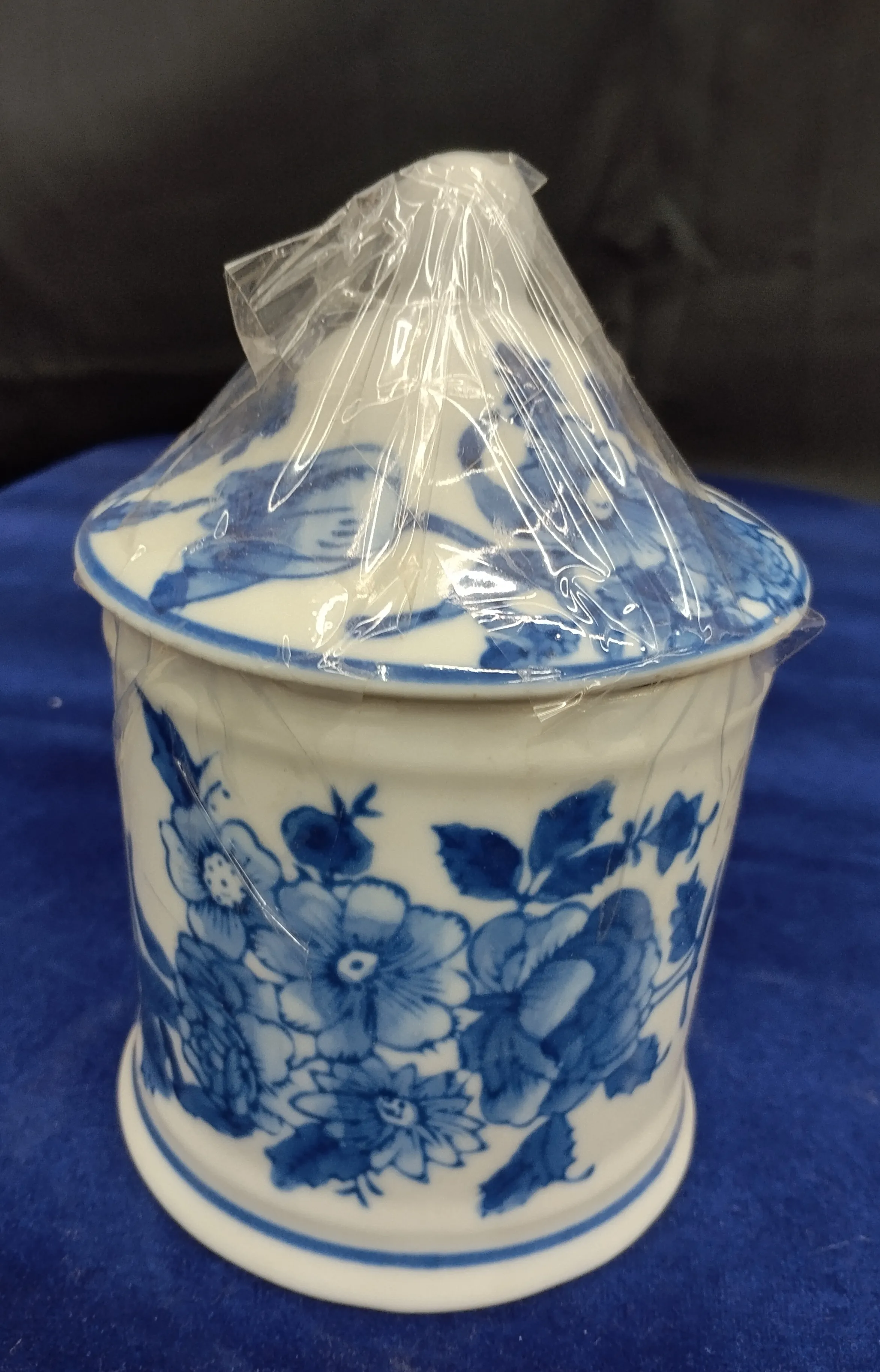 Blue Floral Jar view 5