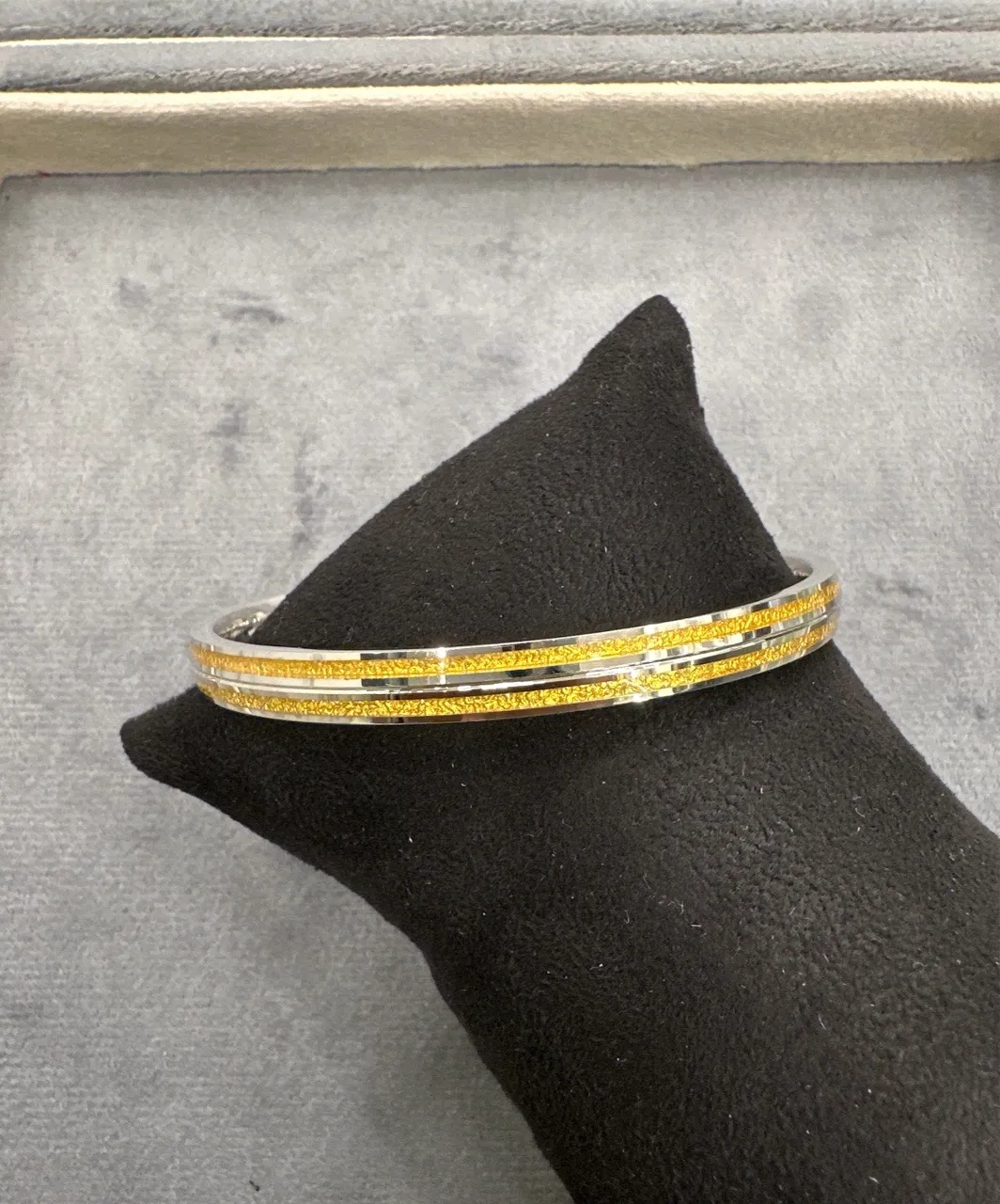 Golden Designer Kada view 3