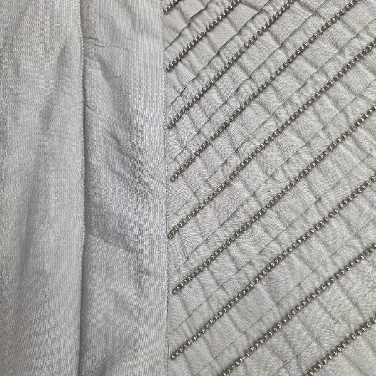 Elegant Silver Bedding Set view 4