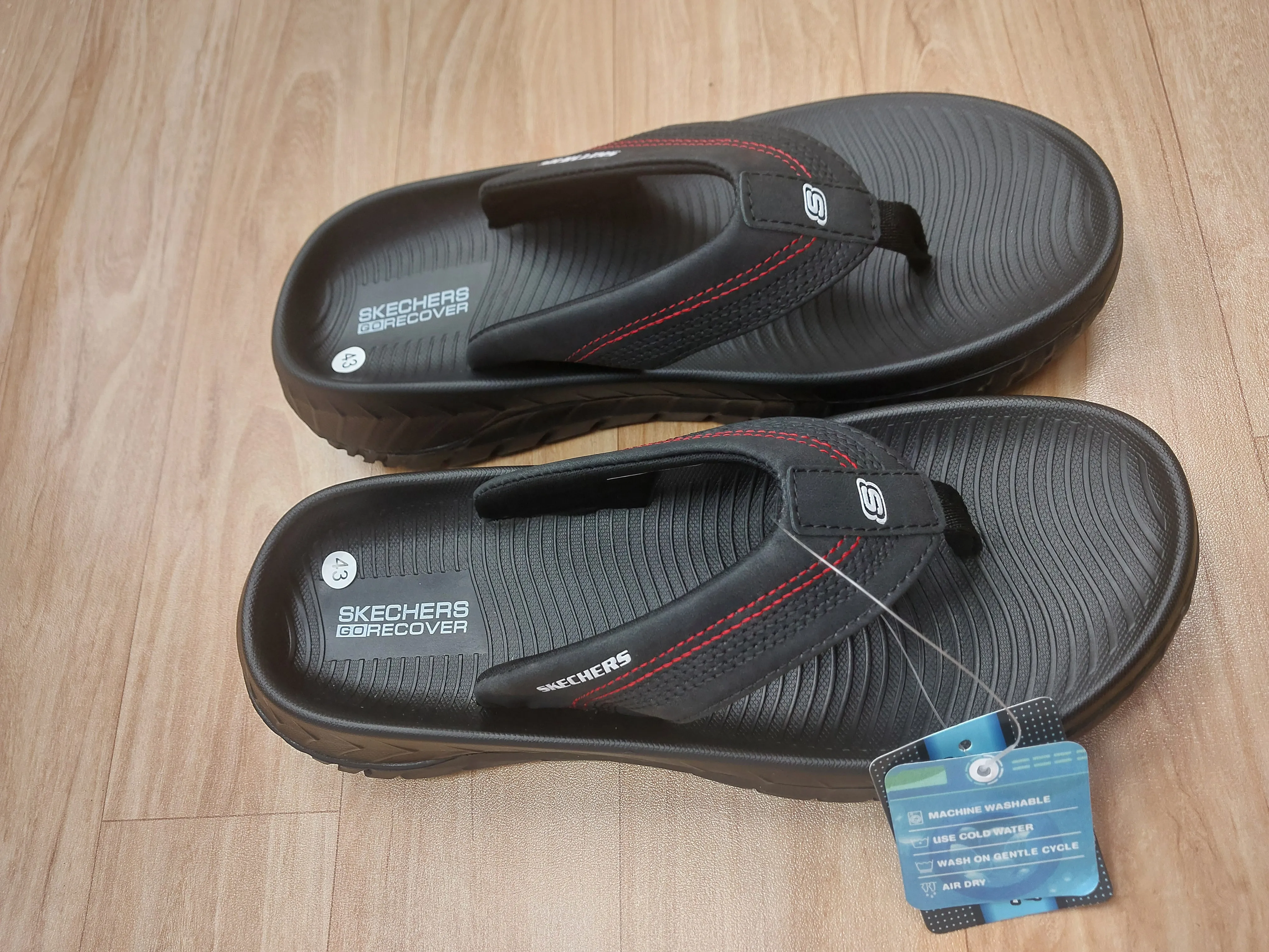 Skechers Goga Mat Sandals view 3
