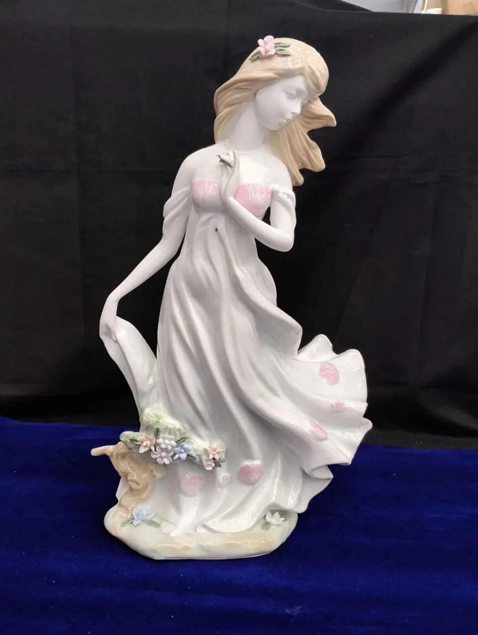 Elegant Porcelain Figurine view 3