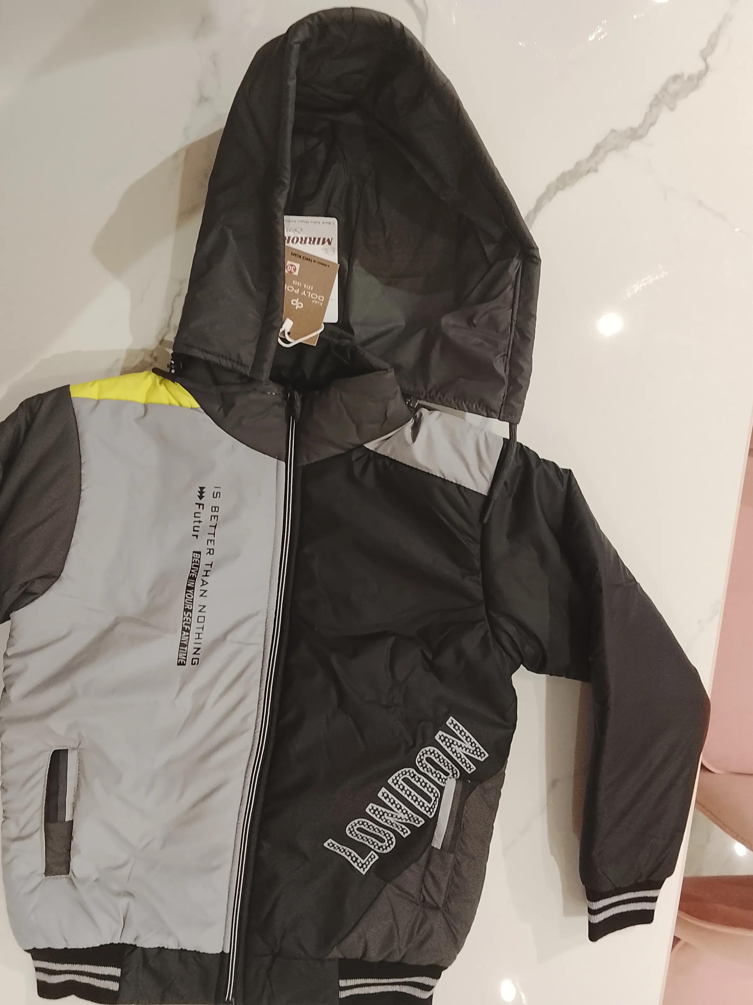 The Mirror Story Jacket 557 view 3