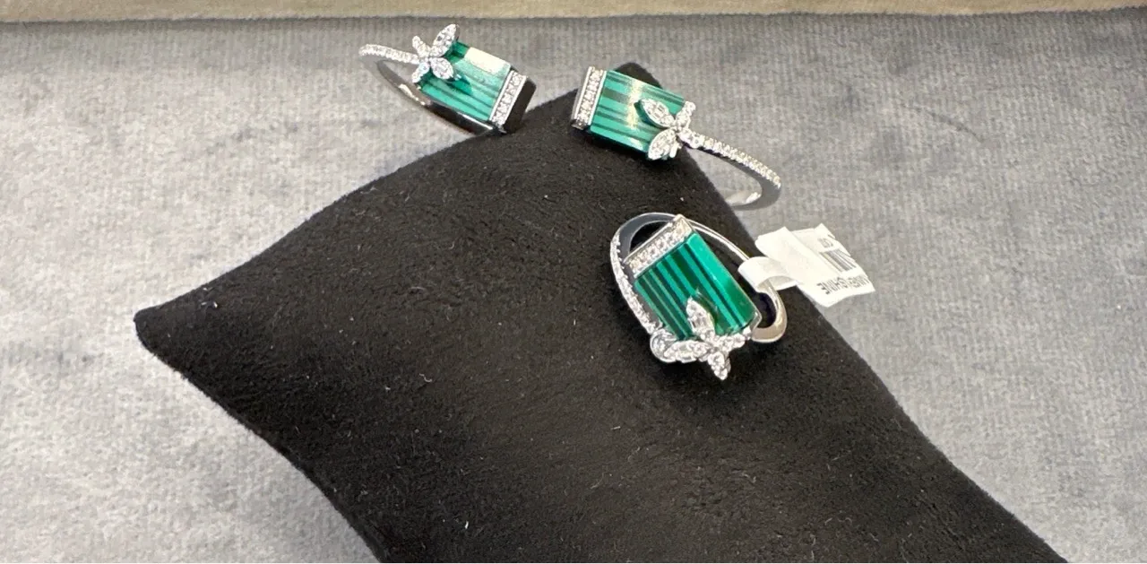 Designer Diamond Bracelet With Ring Set view 4