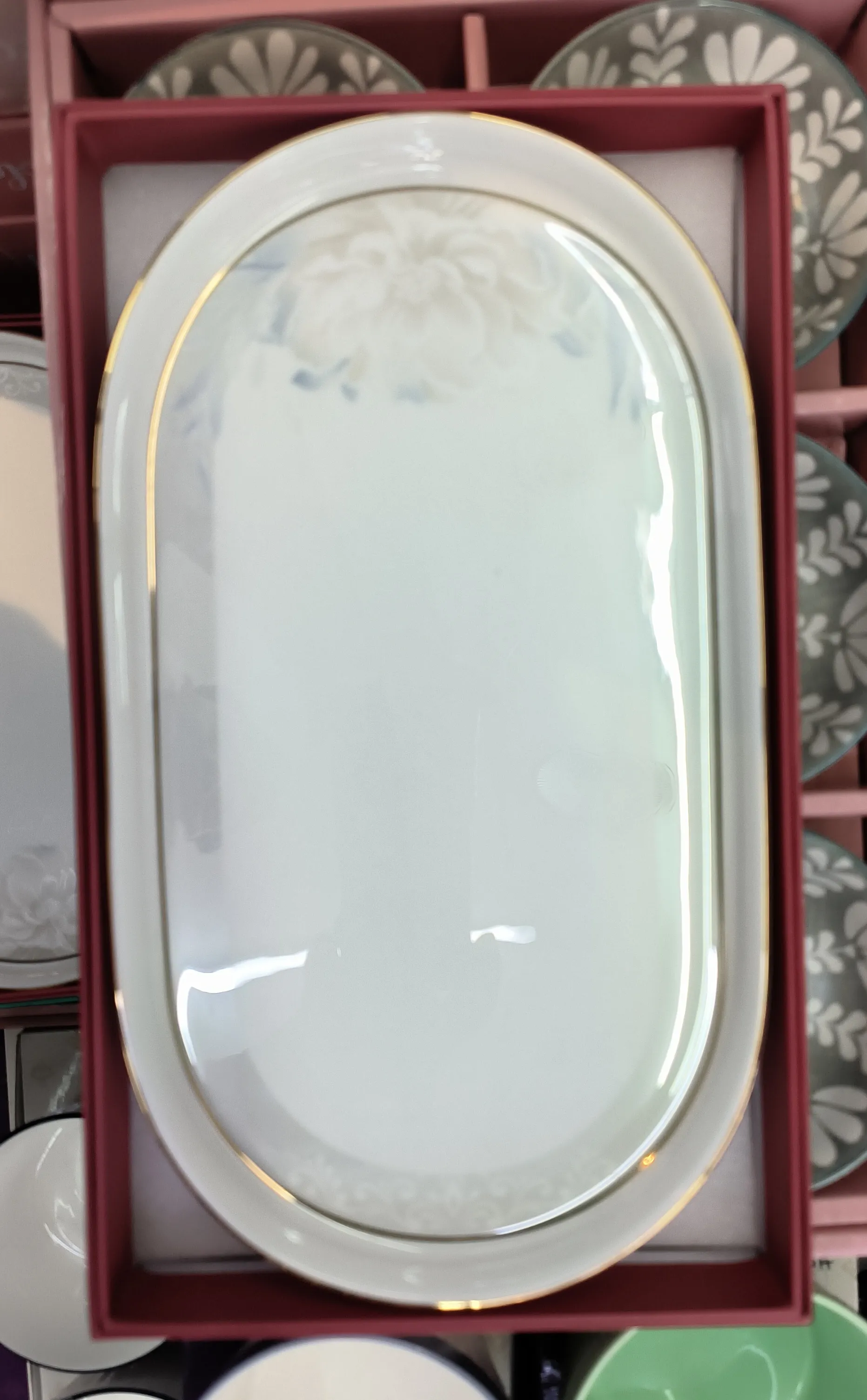 Fine Porcelain Ceramic Platter view 2