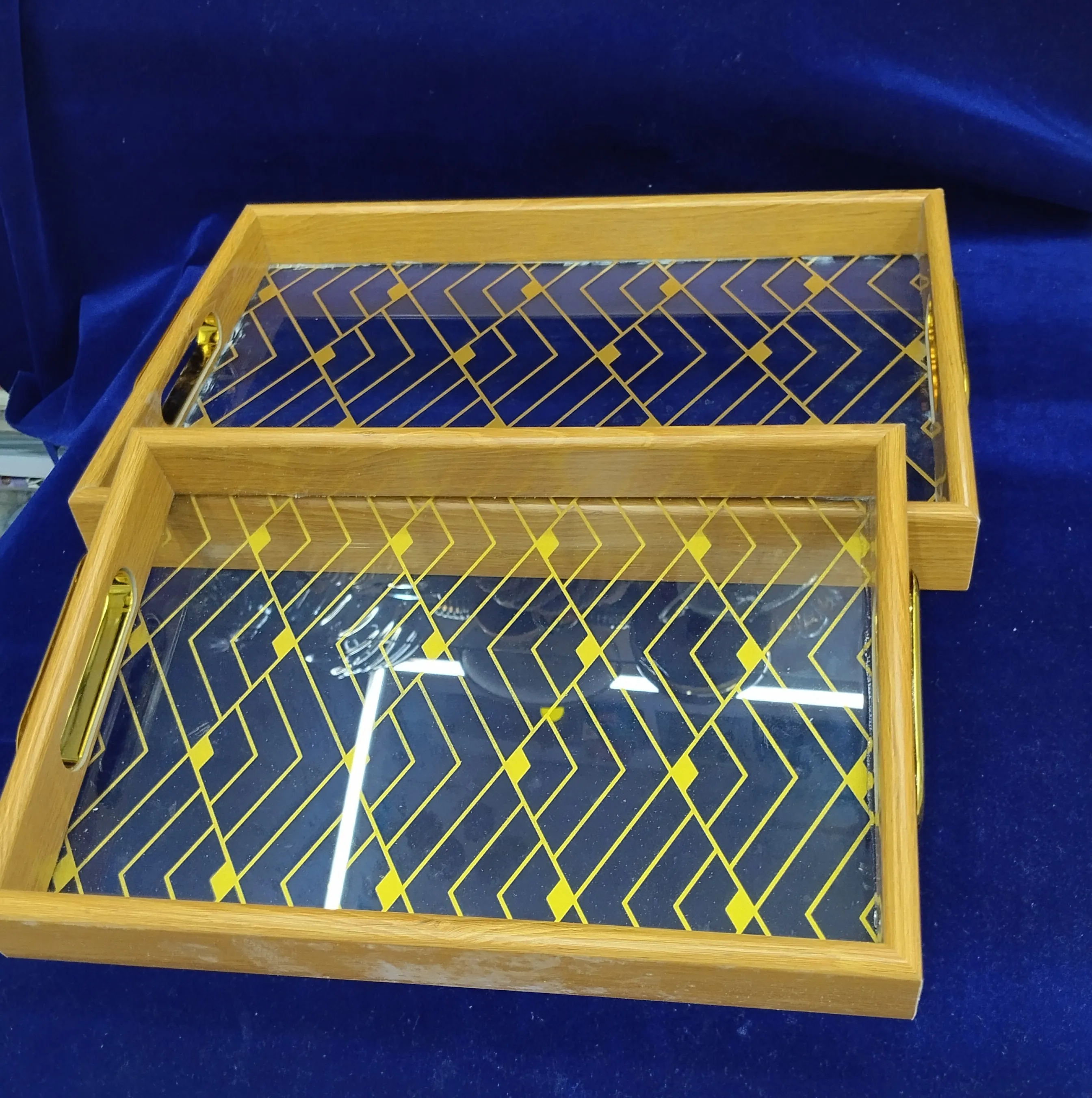 Decorative Glass Tray Set Of 2 view 2