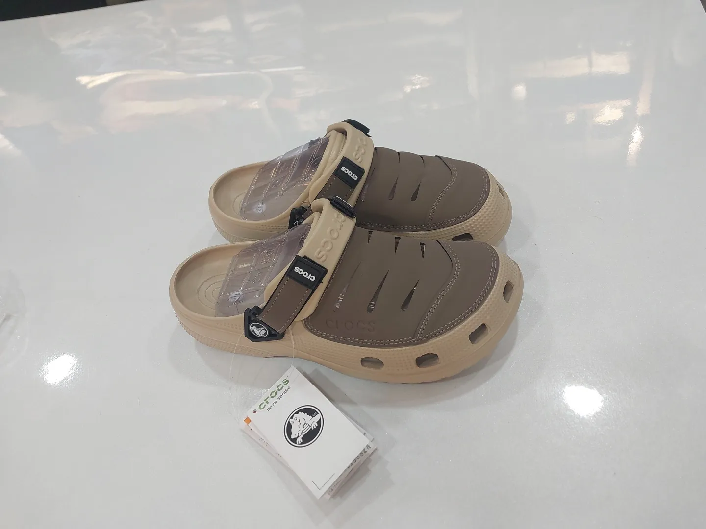 Crocs Classic.. Clogs view 2