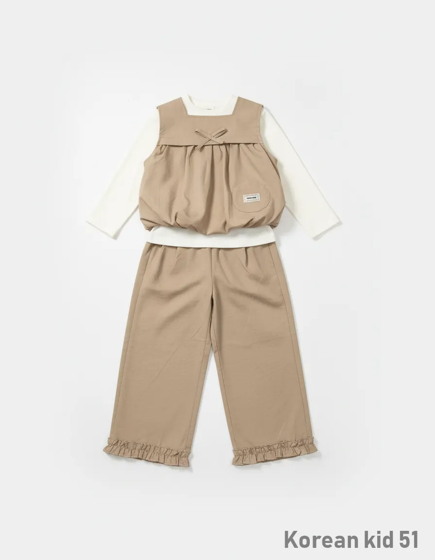 Sandbeige Kids Ensemble view 2