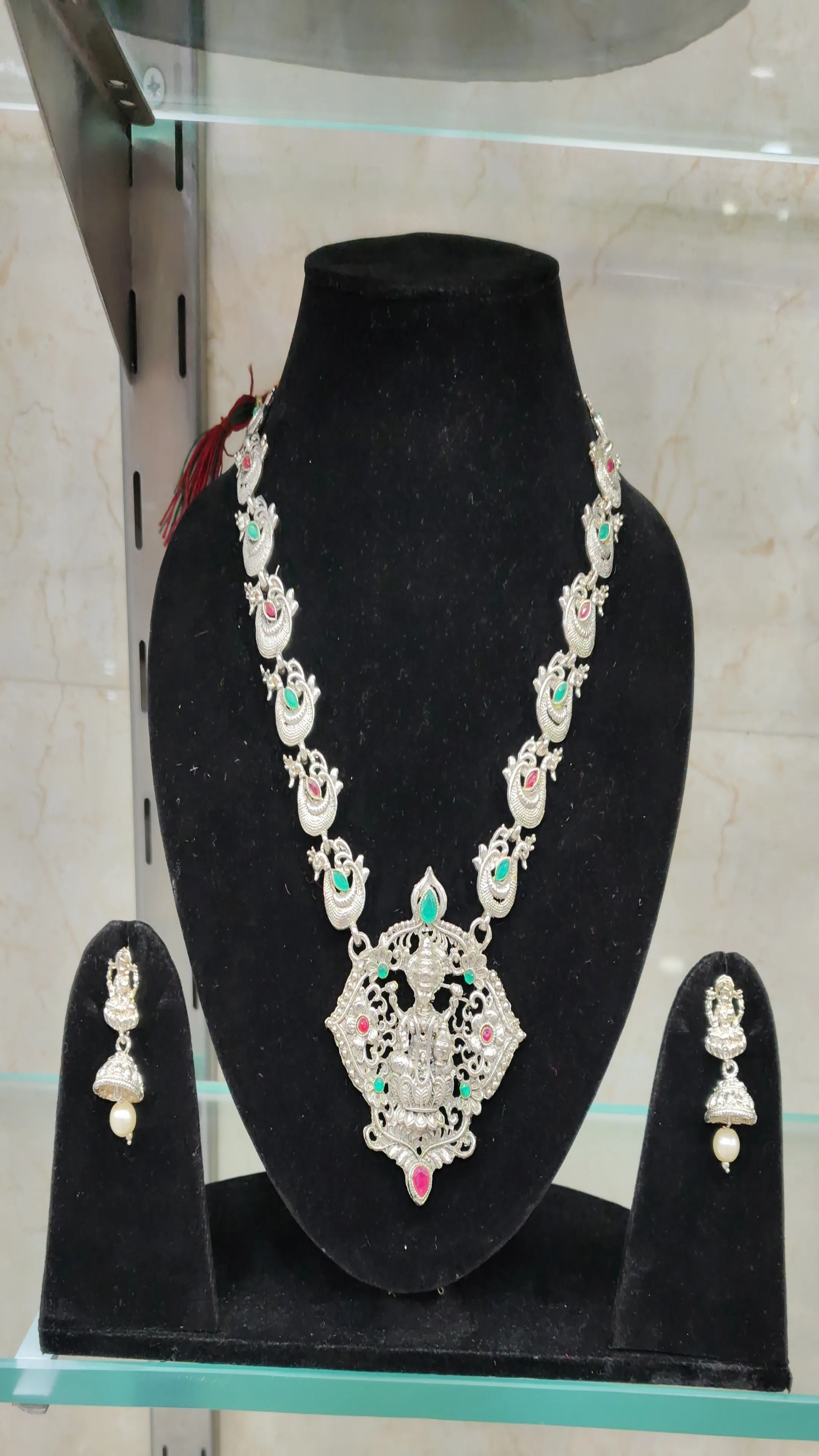 OXIDISED l Necklace Set view 2