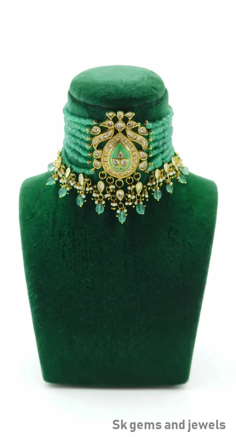 Emerald Bead Choker Necklace view 2
