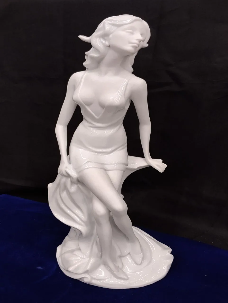 Elegant Porcelain Figurine view 4