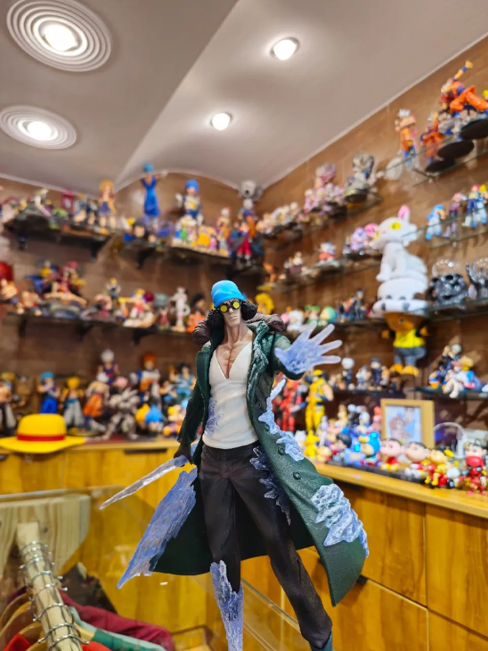 Kuzan (Aokiji) Figure – One Piece (Ice Admiral Ver.) view 5