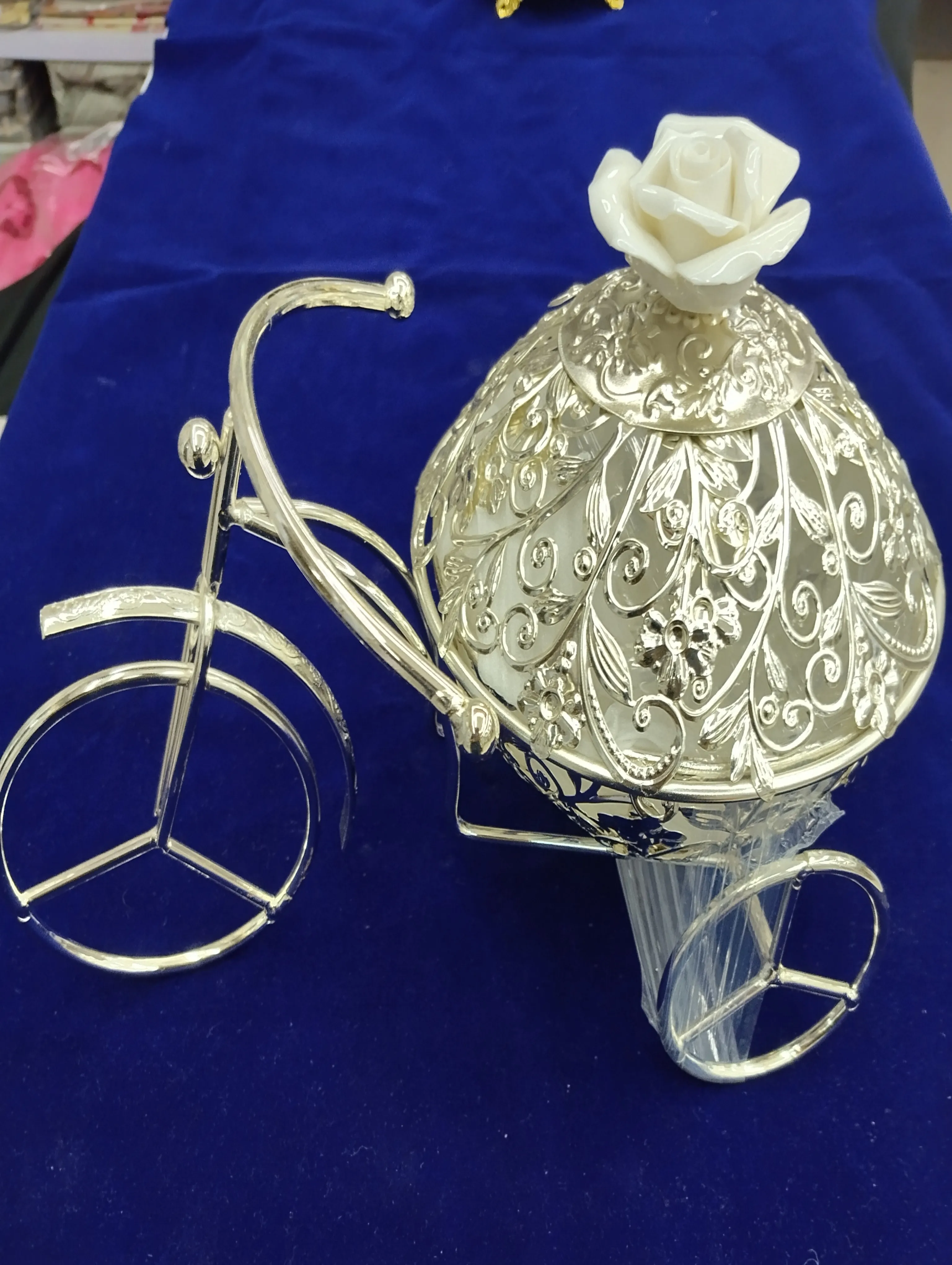 Decorative Tricycle Centerpiece view 2