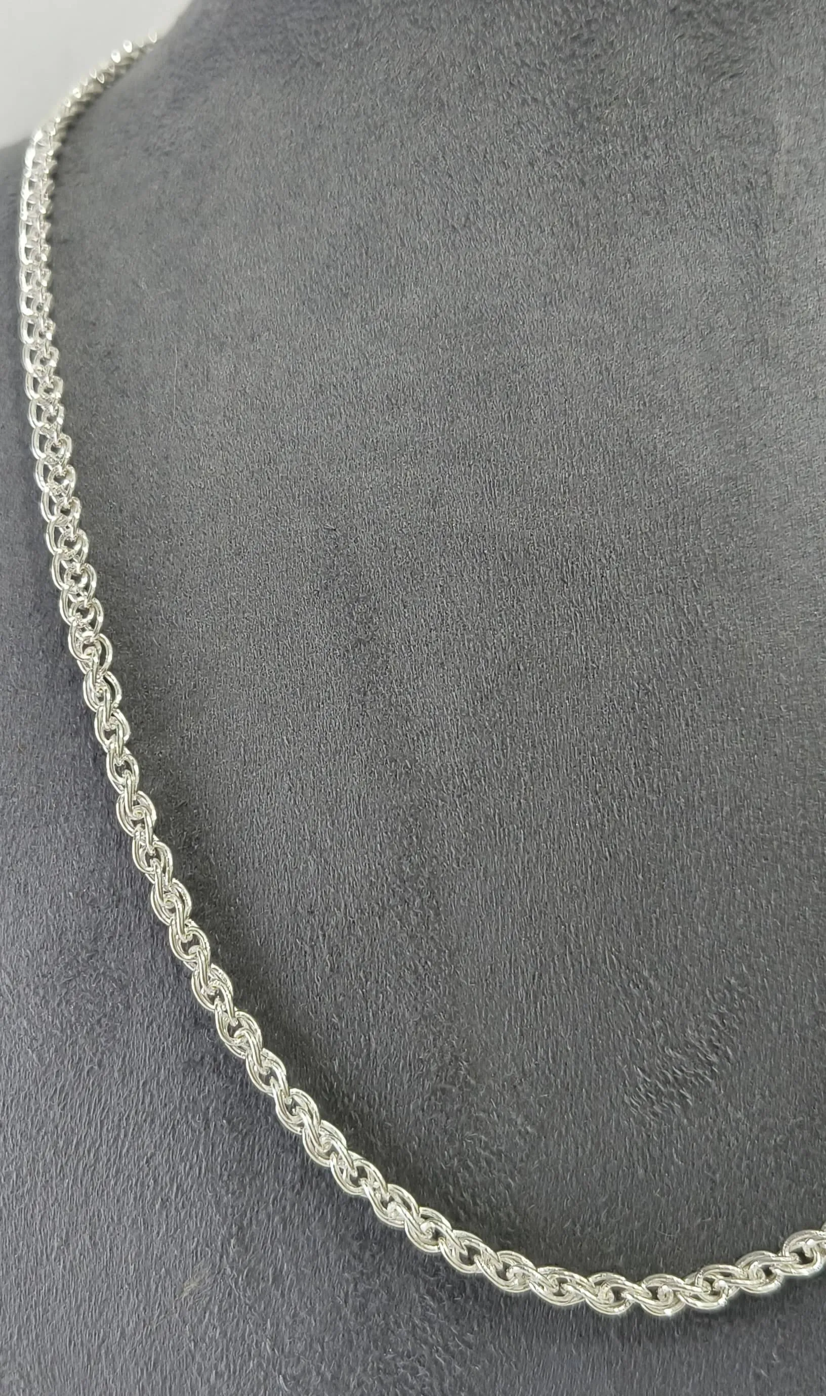 Silver Chain Necklace (AVSC-32) view 2