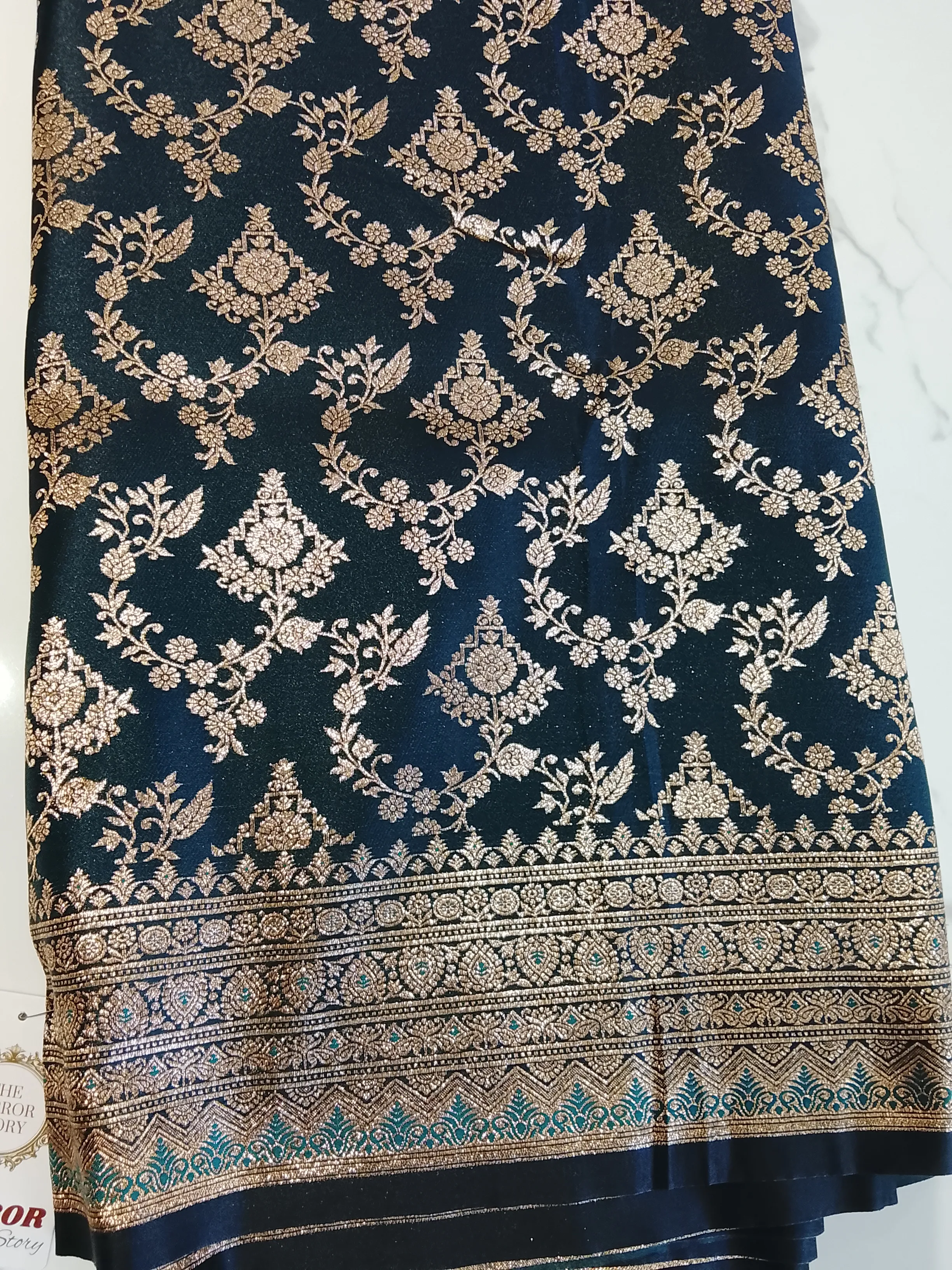 The Mirror Story Banarasi Saree view 2