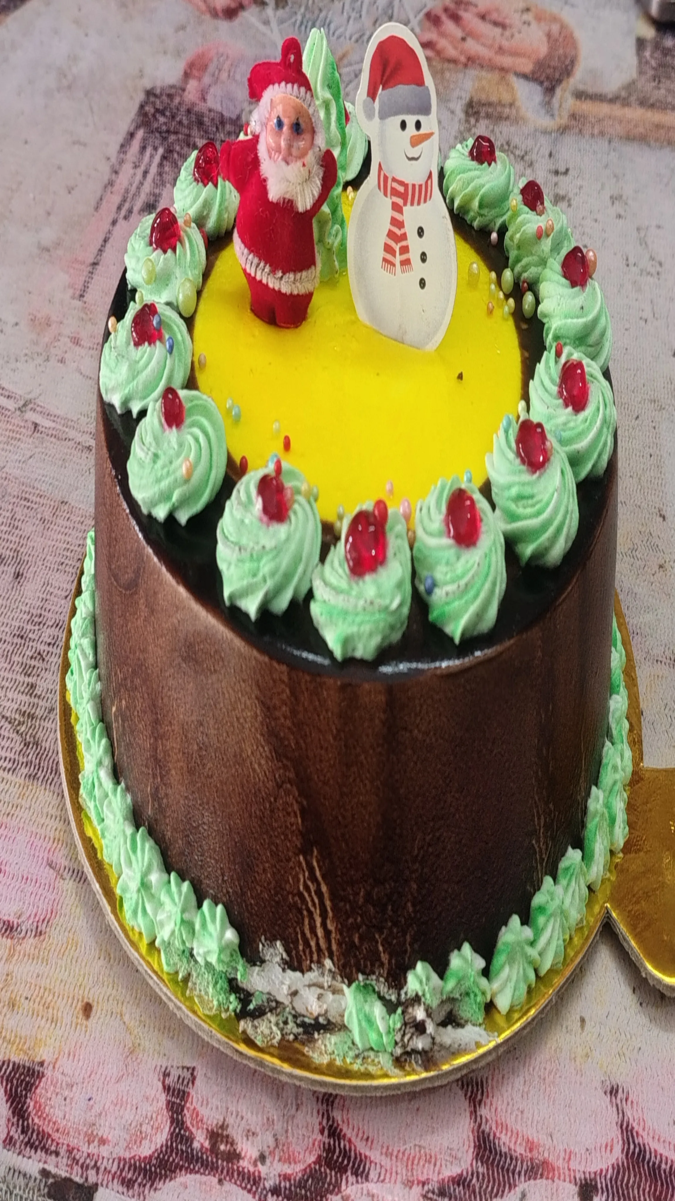 Christmas Themed Cake view 2