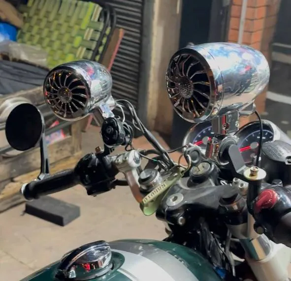 BIKE BLUETOOTH SPEAKERS  view 2