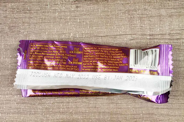 Cadbury Dairy Milk Lolly 8 g view 2