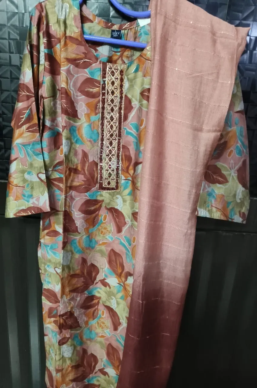 Traditional Silk Kurti Set view 2