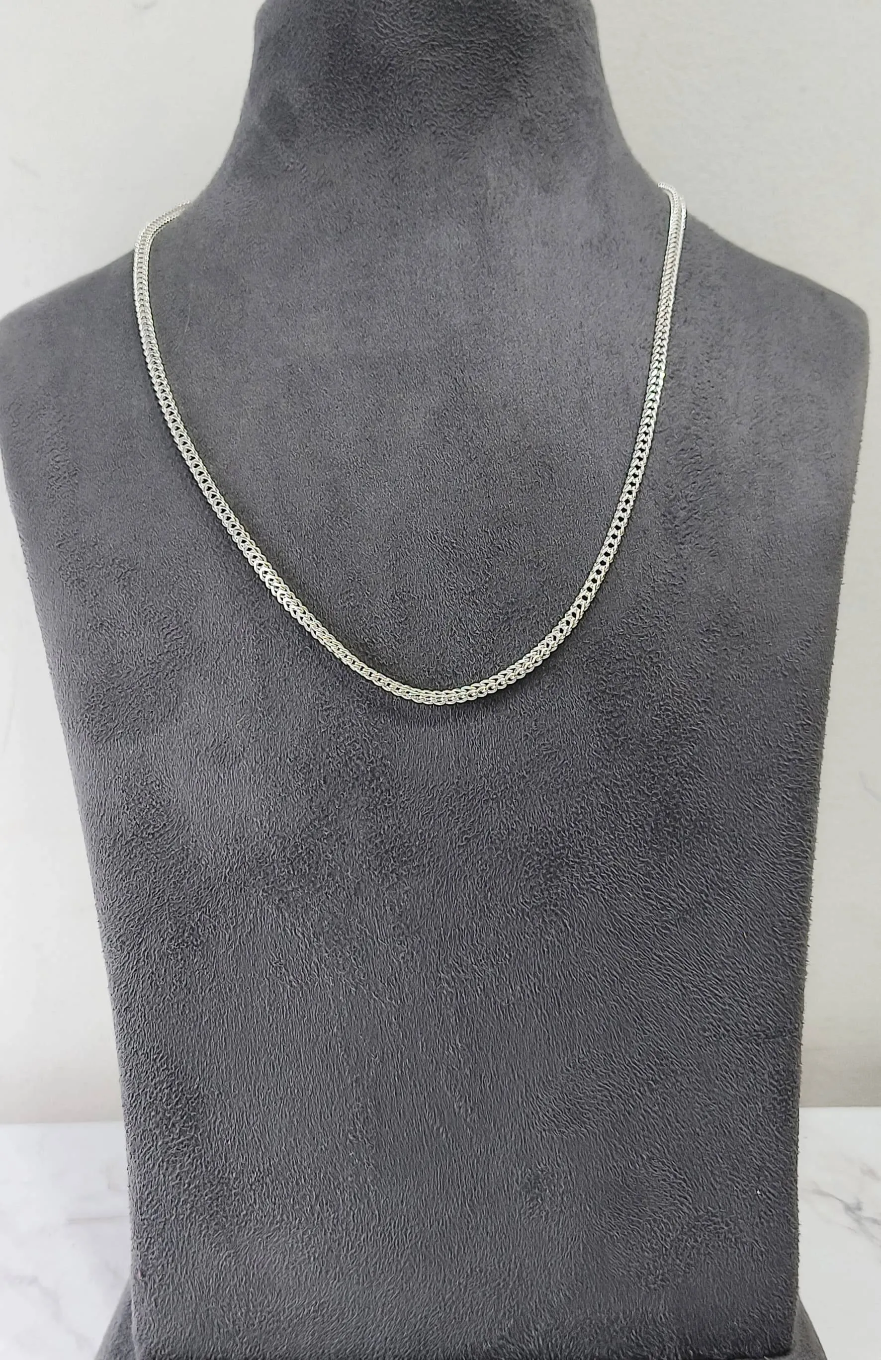 Silver Chain (AVSC-28) view 2
