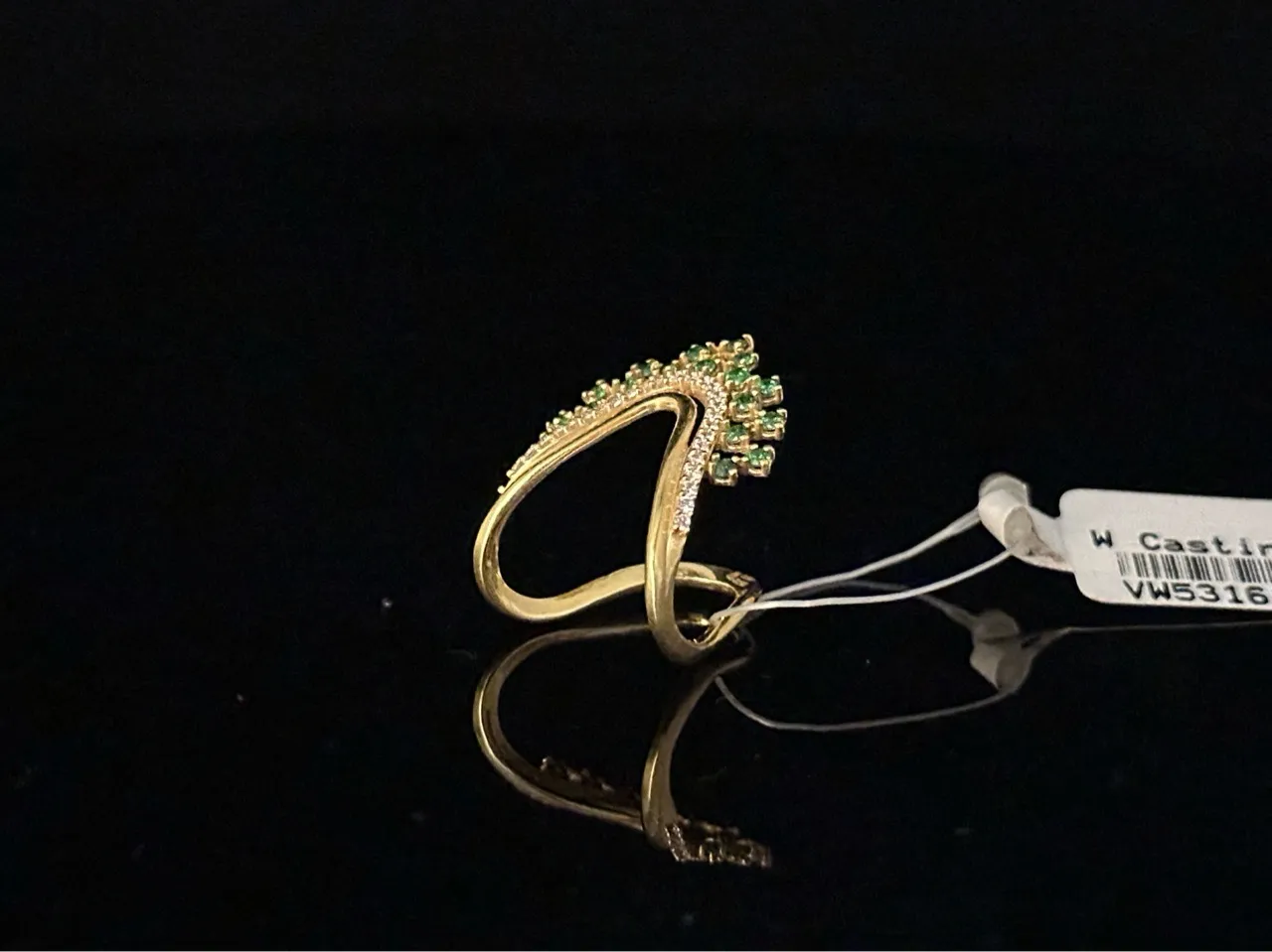 Ladies Ring 2 view 3