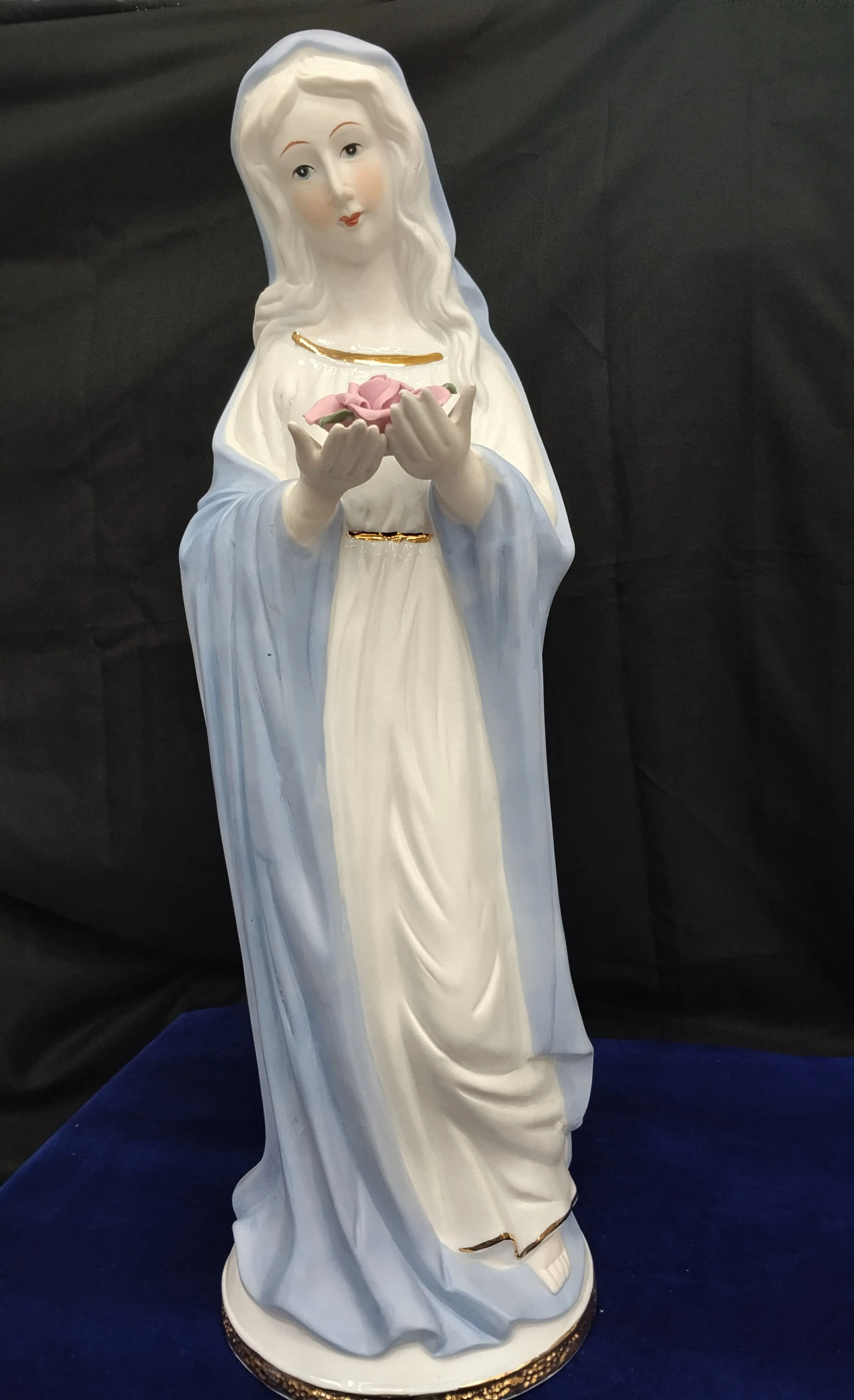 Ceramic Virgin Mary Statue view 2
