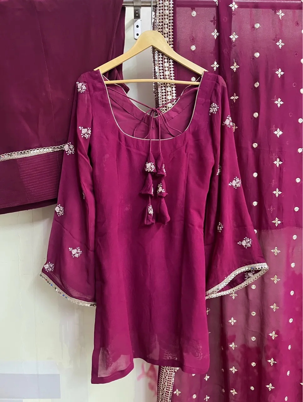 ‘Naqsh’ Farshi Salvar set- Wine view 2