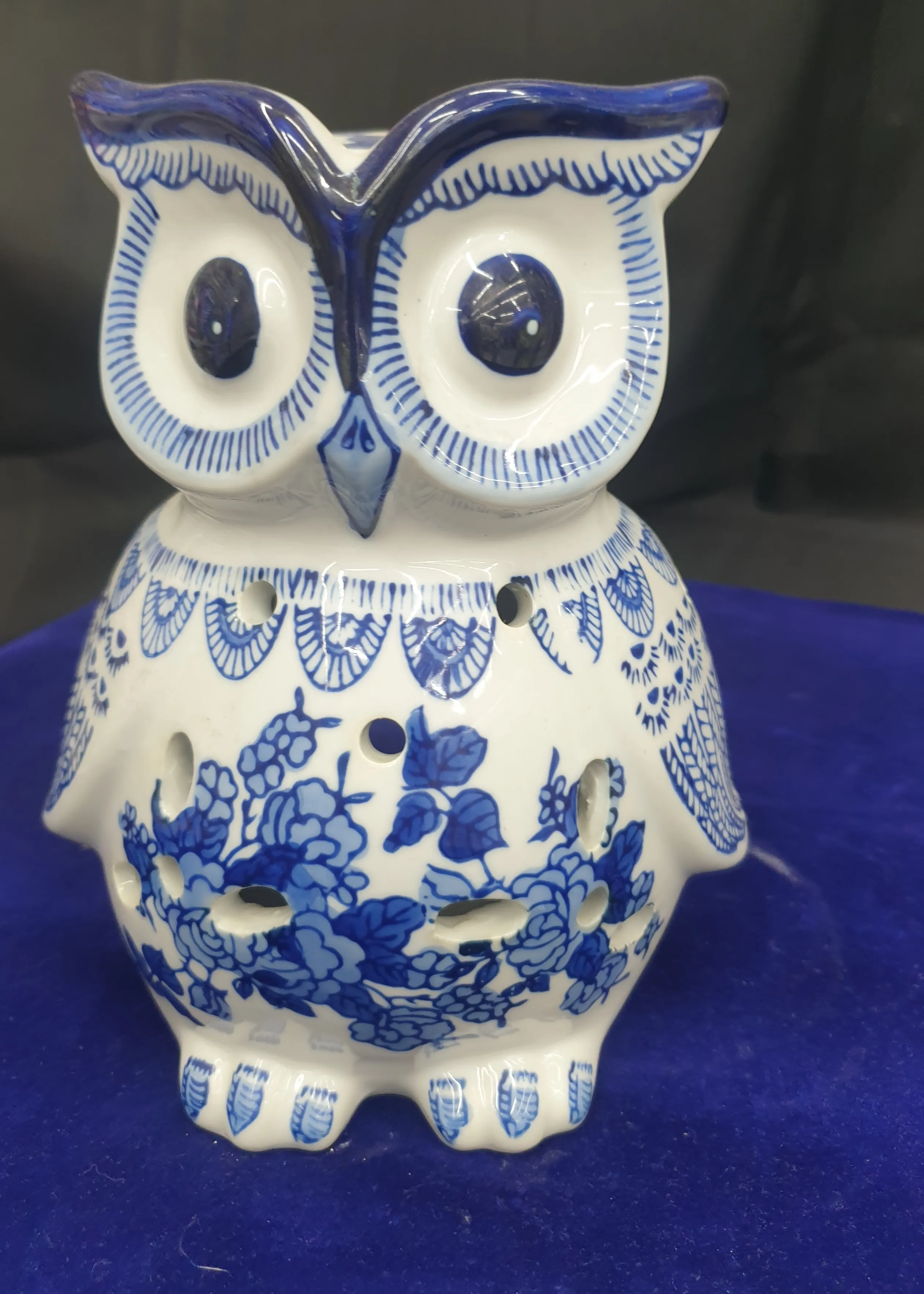 Blue and White Ceramic Owl view 2