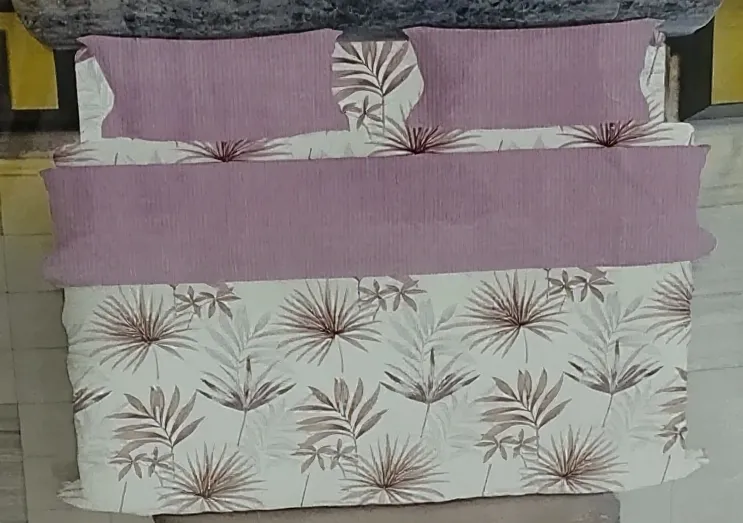 Floral Pattern Bed Set view 2