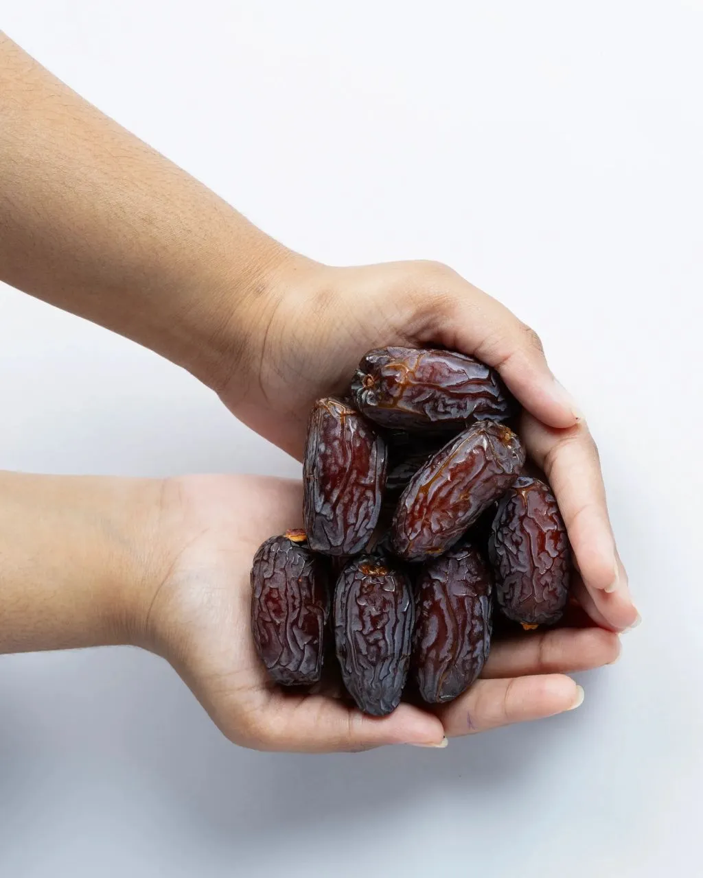 Dates Medjoul 500gm view 3