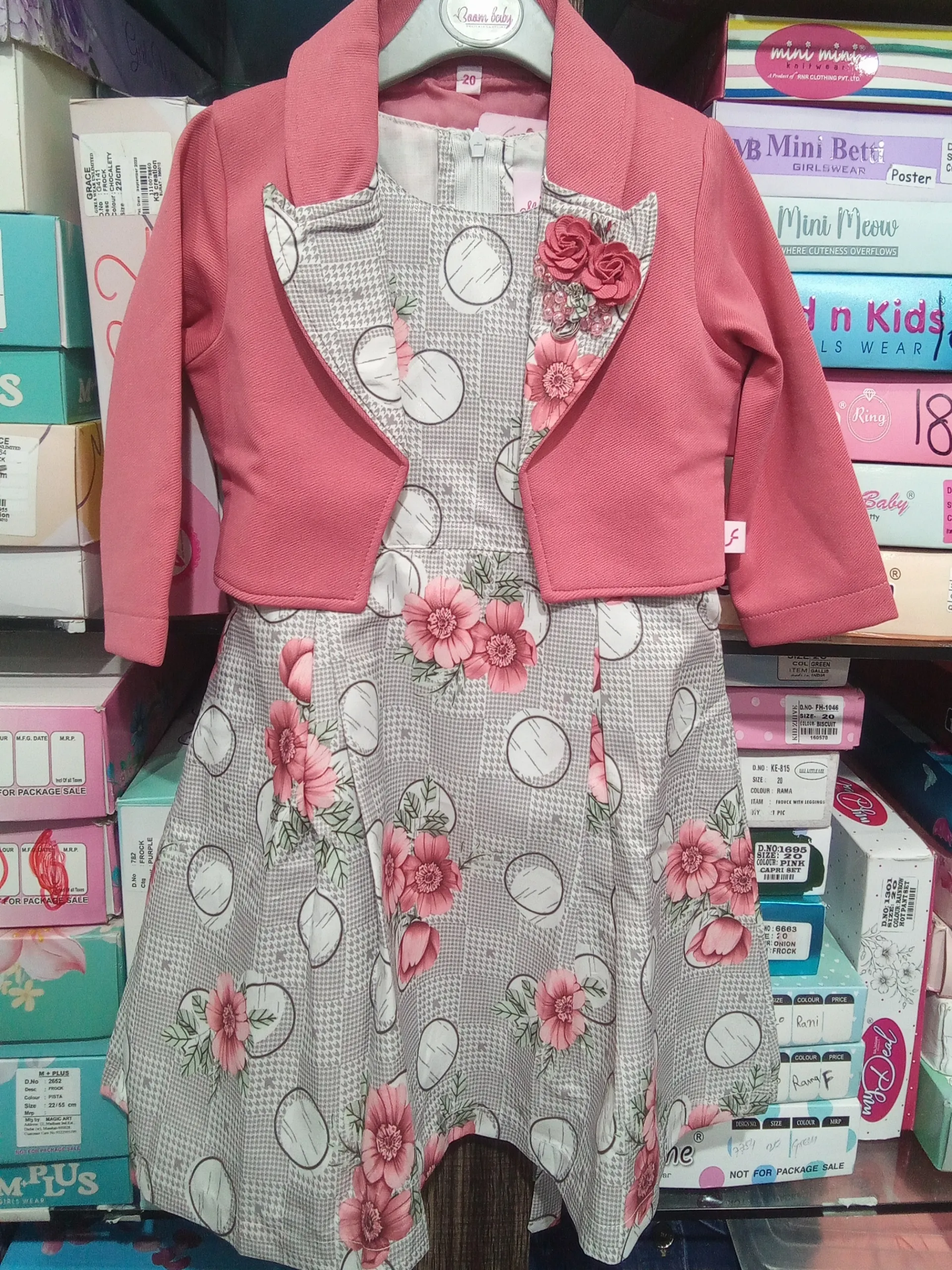 Kids Floral Dress Set view 3