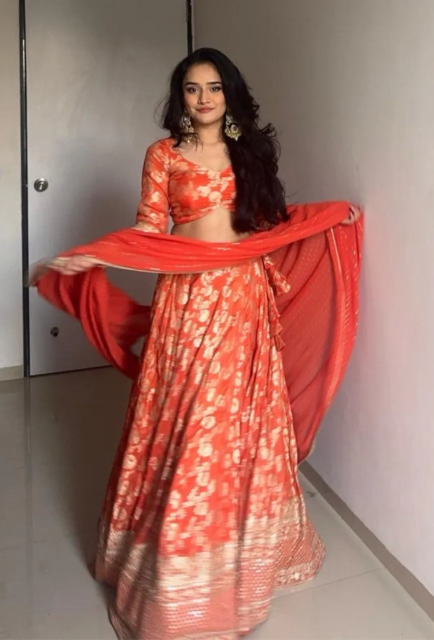 Nazakat Lehenga Set - Rust view 5