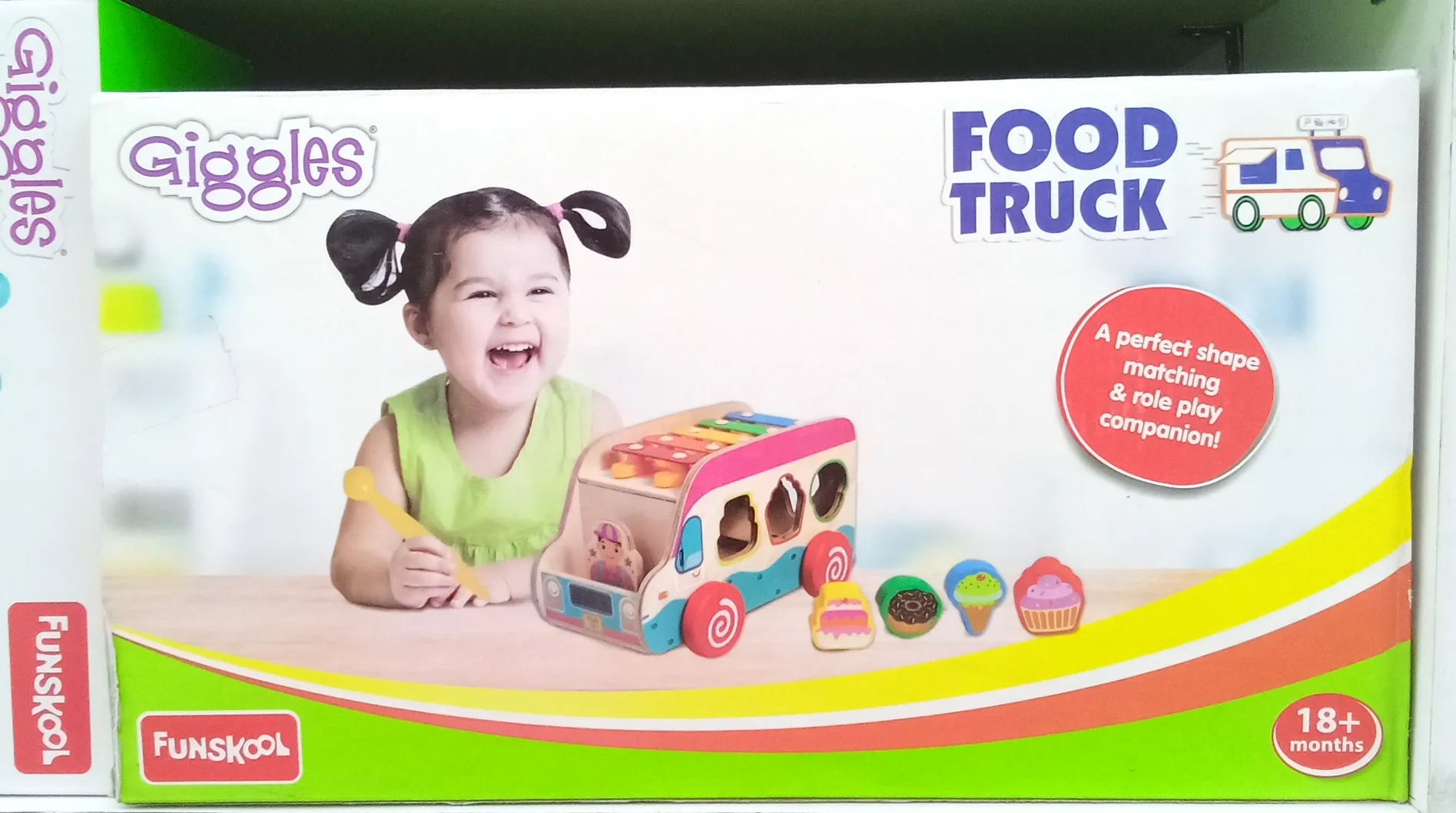 Funskool Giggles Food Truck view 3