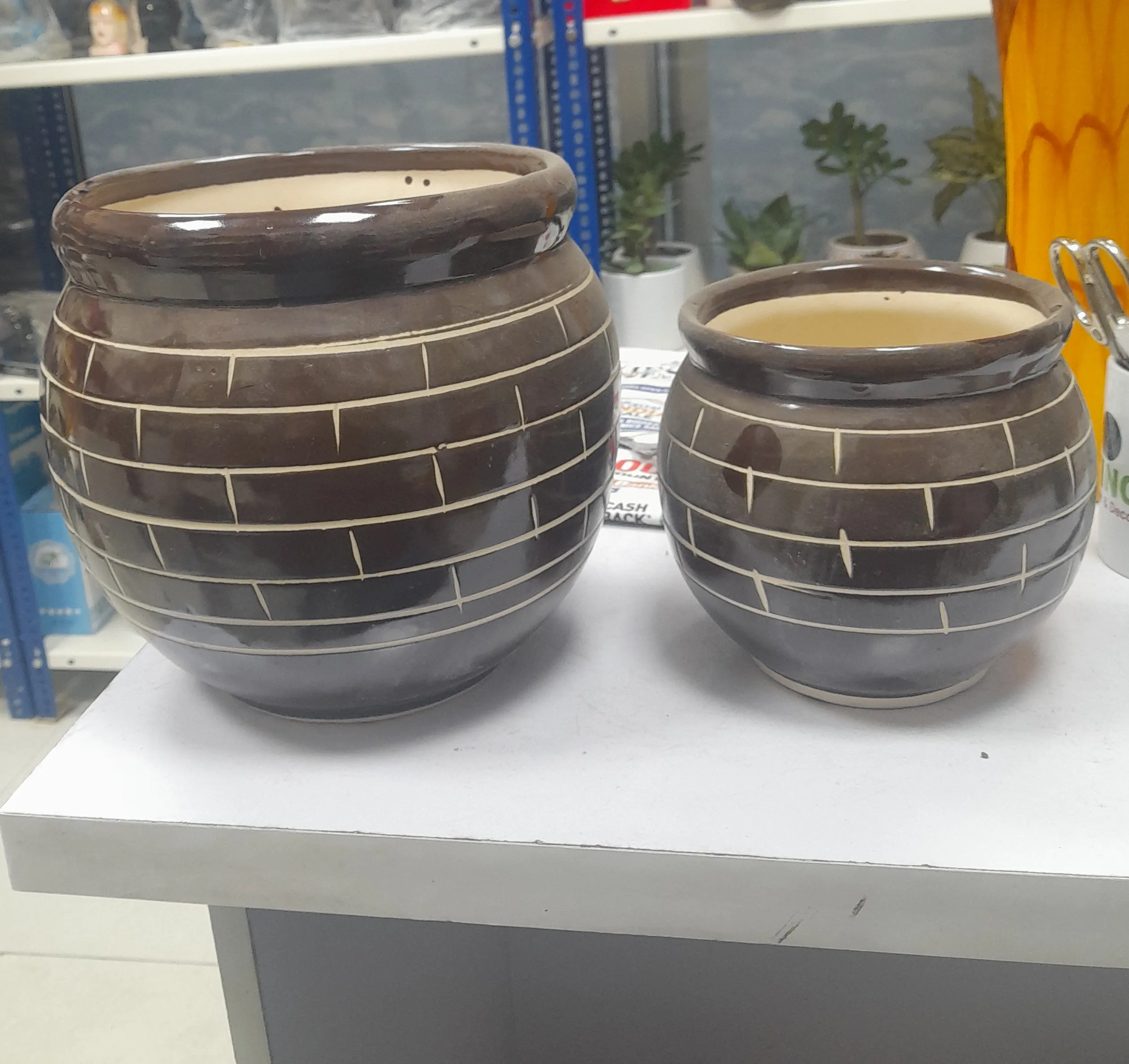 Ceramic Pot Sett Of 2 Nos 8" & 6"H view 2