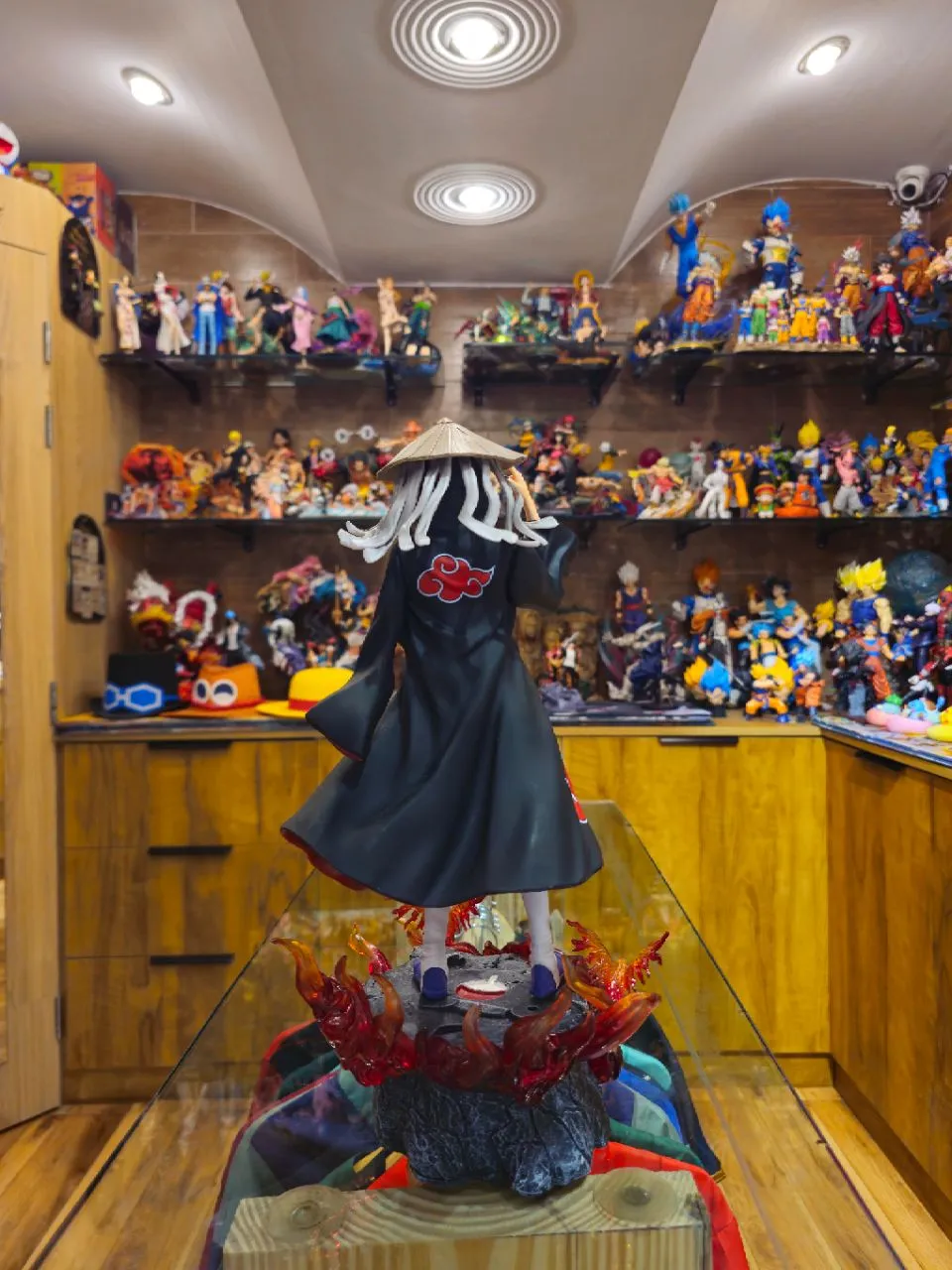 Naruto Shippuden – Uchiha Itachi (Akatsuki Cloak & Susanoo Base Ver.) – LED Edition view 3
