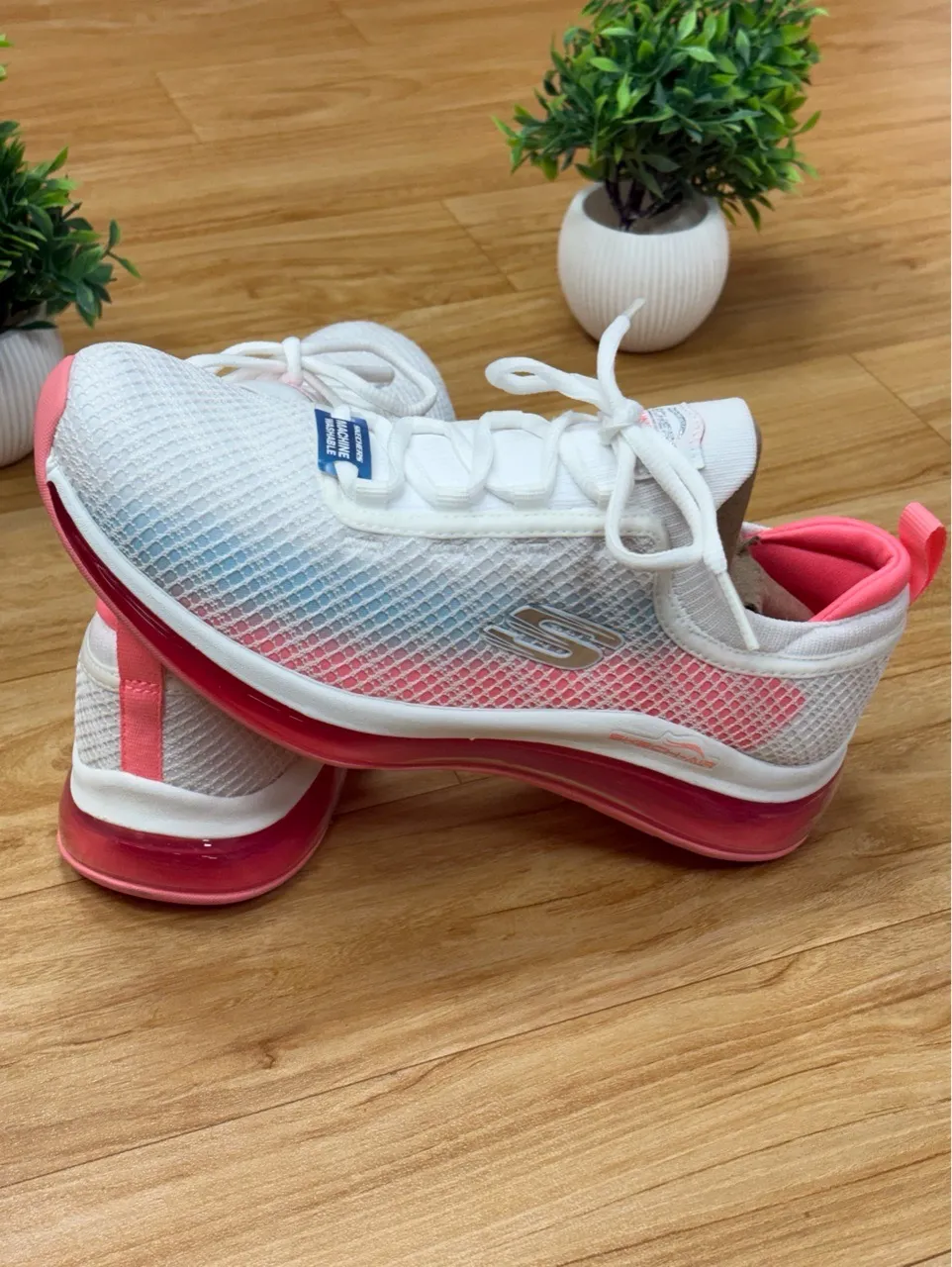 Skechers Sports Shoes.. view 3